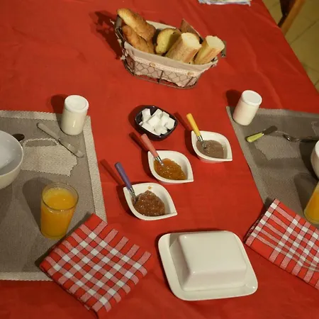 Bed & Breakfast Couloumine Breizh *
